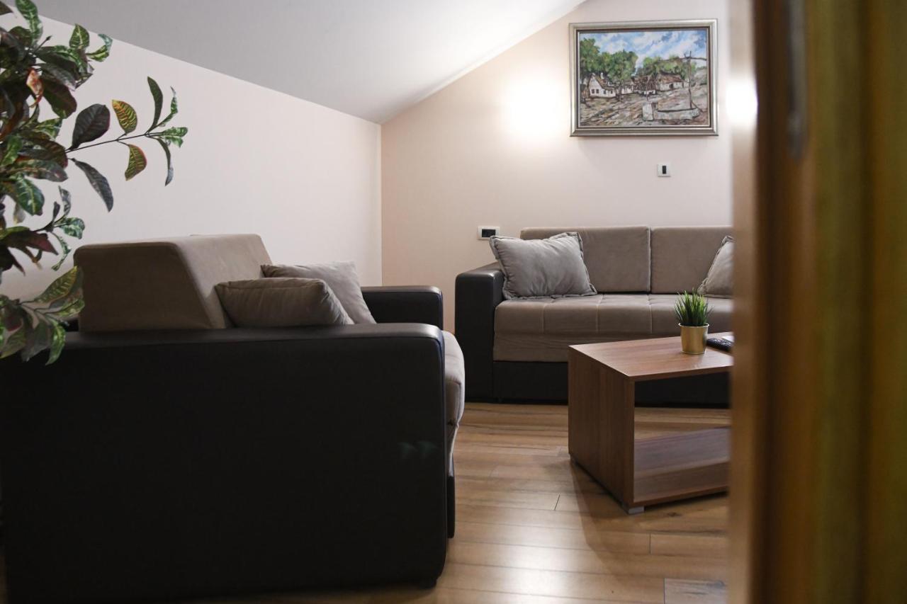 Hotel Garden Novi Sad Extérieur photo