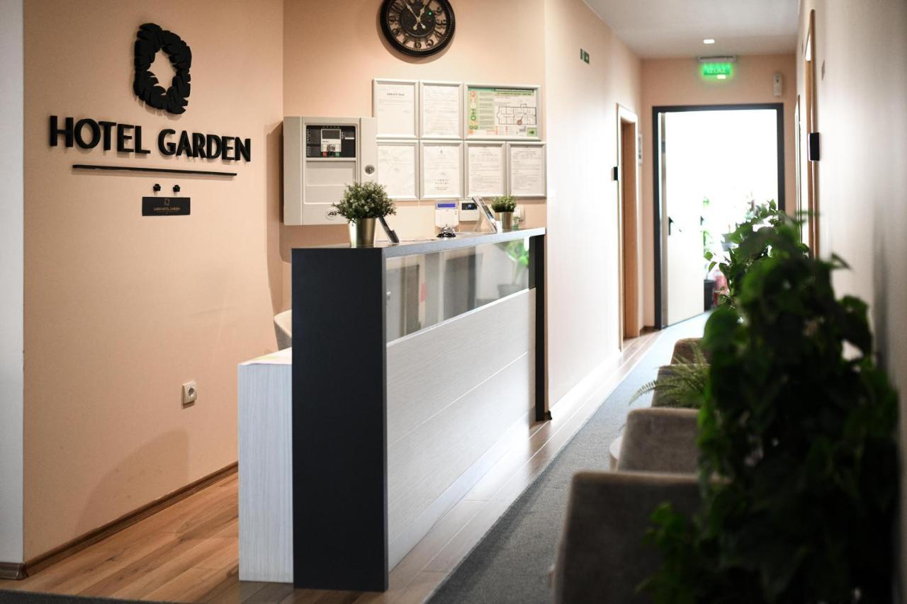 Hotel Garden Novi Sad Extérieur photo